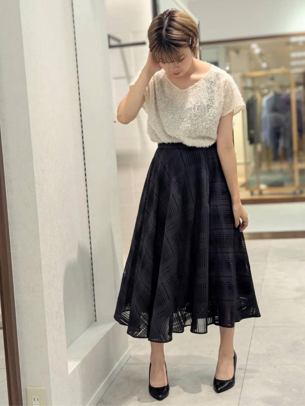 nonoさんの「UNTITLED｜【セットアップ可/洗える】フェザーフレンチスリーブブラウス」を使ったコーディネート