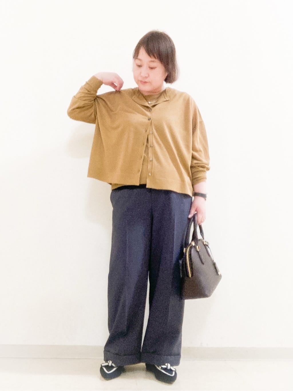 takedaさんの「UNTITLED｜【アンサンブル可/洗える】シアーノースリーブ プルオーバー」を使ったコーディネート