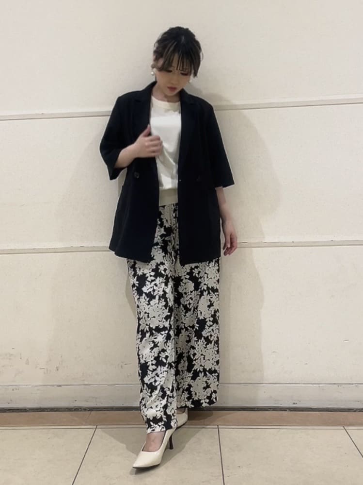 watanabeさんの「UNTITLED｜【吸水速乾/洗える】ハーフスリーブジャケット」を使ったコーディネート