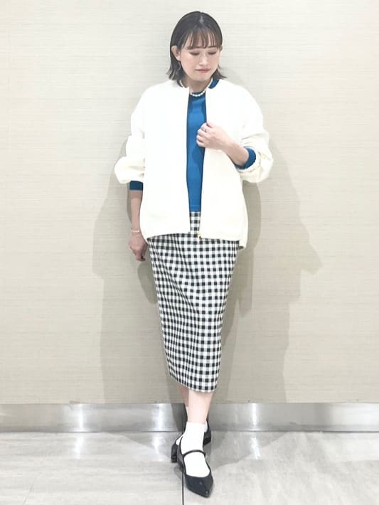 なつよさんの「UNTITLED｜◆【洗える/春の軽羽織り】ダンボール ノーカラーブルゾン」を使ったコーディネート