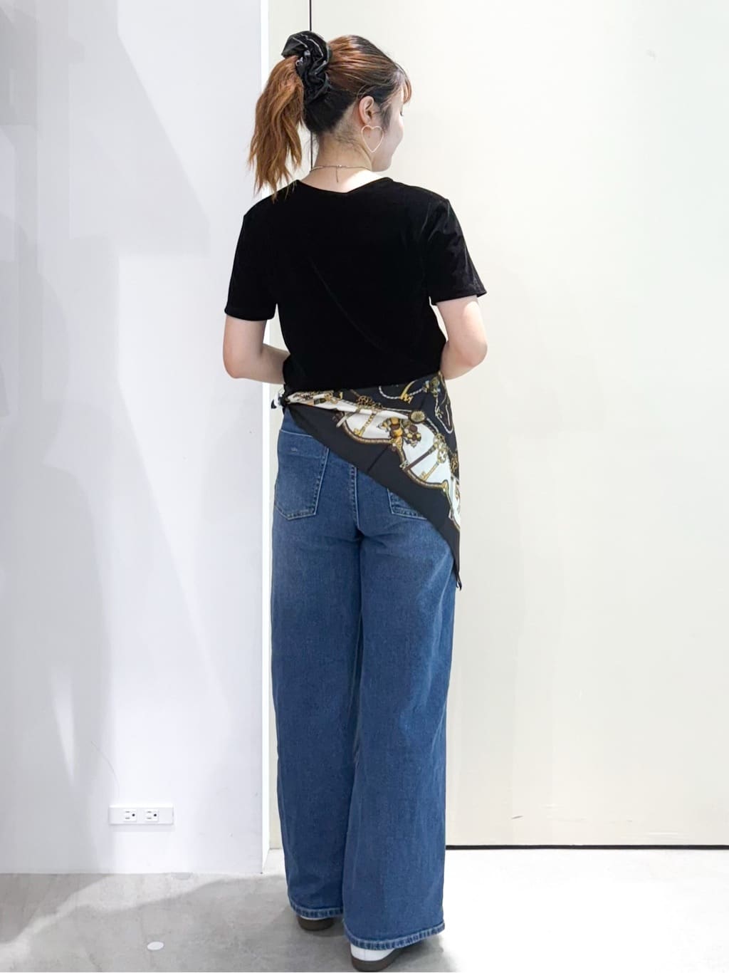 sayaさんの「OPAQUE.CLIP｜フロッキーチュールTシャツ【洗濯機洗い可】」を使ったコーディネート