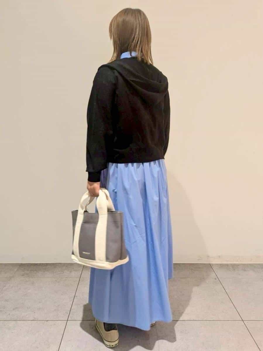 yosiさんの「OPAQUE.CLIP｜◆《5色展開》フィット＆フレアシャツワンピース【洗濯機洗い可】」を使ったコーディネート