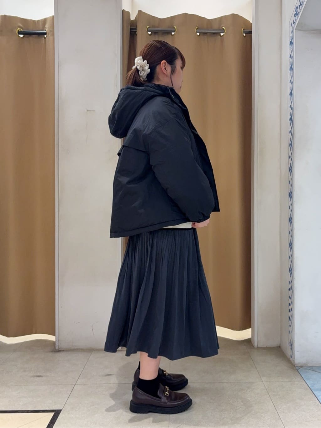 SO(R)Aさんの「SHOO･LA･RUE｜【撥水/あったか】たっぷり着られる 中綿モンスターショートコート」を使ったコーディネート
