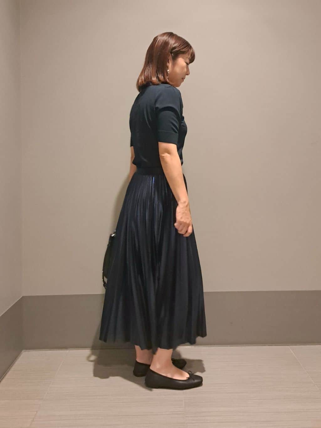 Takahashiさんの「DRESSTERIOR｜◆【洗える/ストレッチ性/オンオフ】箔プリントプリーツスカート」を使ったコーディネート