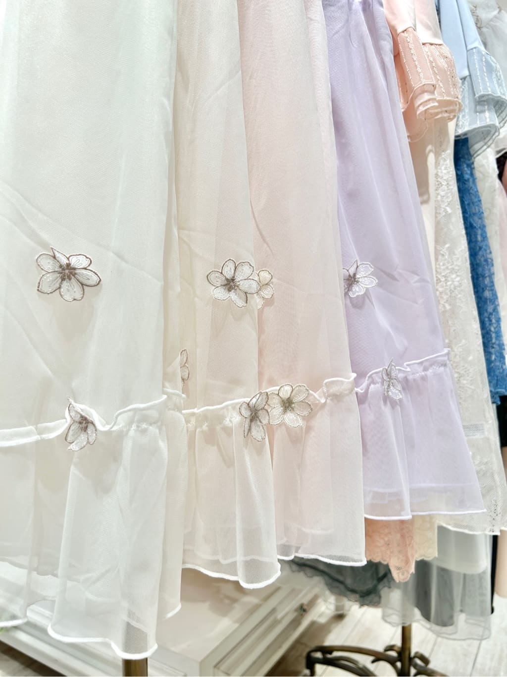ichiさんの「Risa Magli｜ピア ブラジャー （D-F） ＜リサマリ ミラクル谷間ブラ＞」を使ったコーディネート