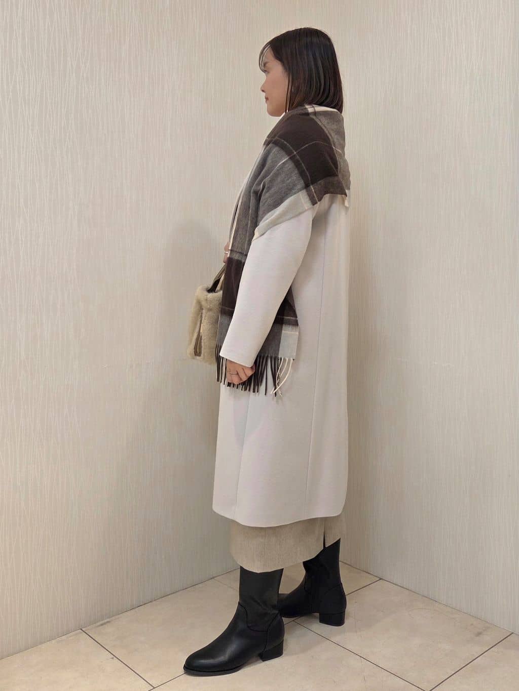 naokoさんの「UNTITLED｜【スタイリッシュ／オンオフ兼用】ウールチェスターコート」を使ったコーディネート
