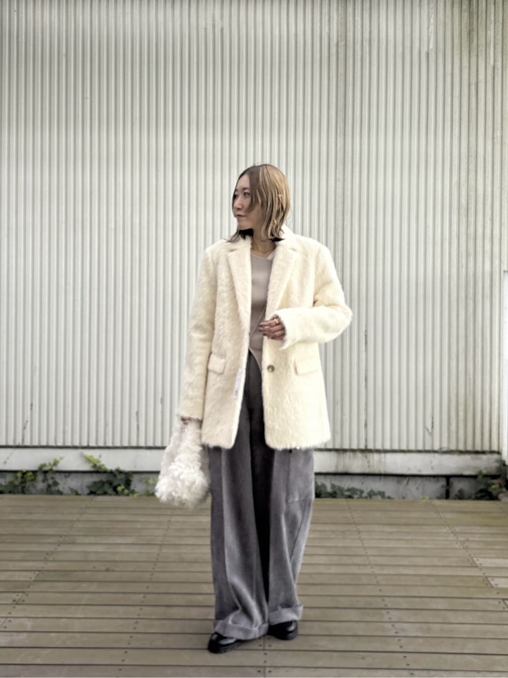 kotakiさんの「INDIVI｜シグネチャーシアーロンT」を使ったコーディネート