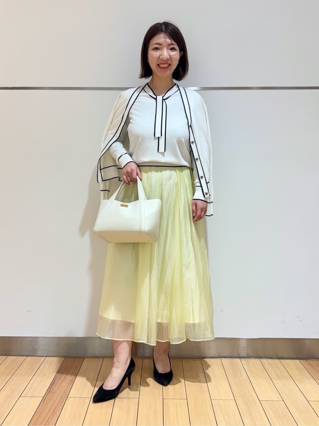 MIKIKOさんの「UNTITLED｜」を使ったコーディネート