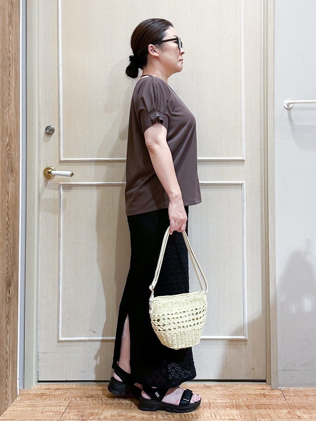 umeさんの「SHOO･LA･RUE｜【S-LL/UV/プチプラ】お袖タックで好印象 デザインTシャツ」を使ったコーディネート