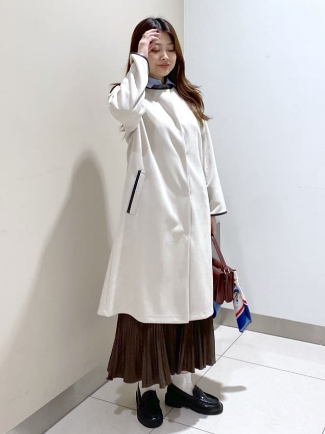 kanaさんの「UNTITLED｜【重ね着レイヤードに】杢調ニットベスト」を使ったコーディネート