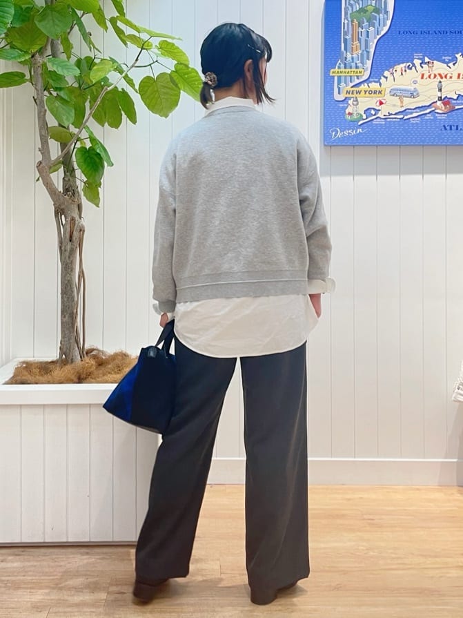 mikaさんの「Dessin｜【ユニセックス/洗える】コットンブロードシャツ」を使ったコーディネート