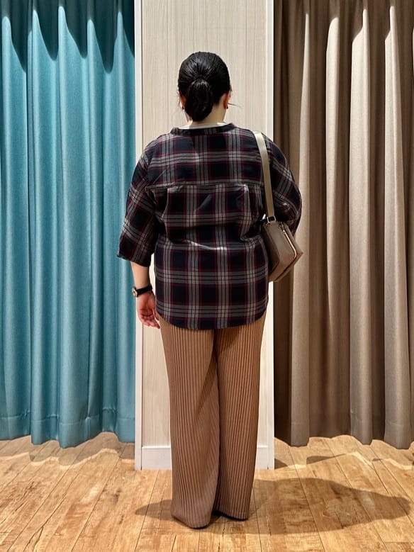 NAOさんの「SHOO･LA･RUE｜」を使ったコーディネート