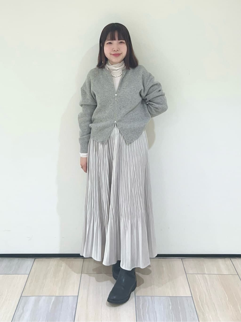 Mitsukiさんの「UNTITLED｜【ゆったりサイズ／着丈短め】ジップニットカーディガン」を使ったコーディネート
