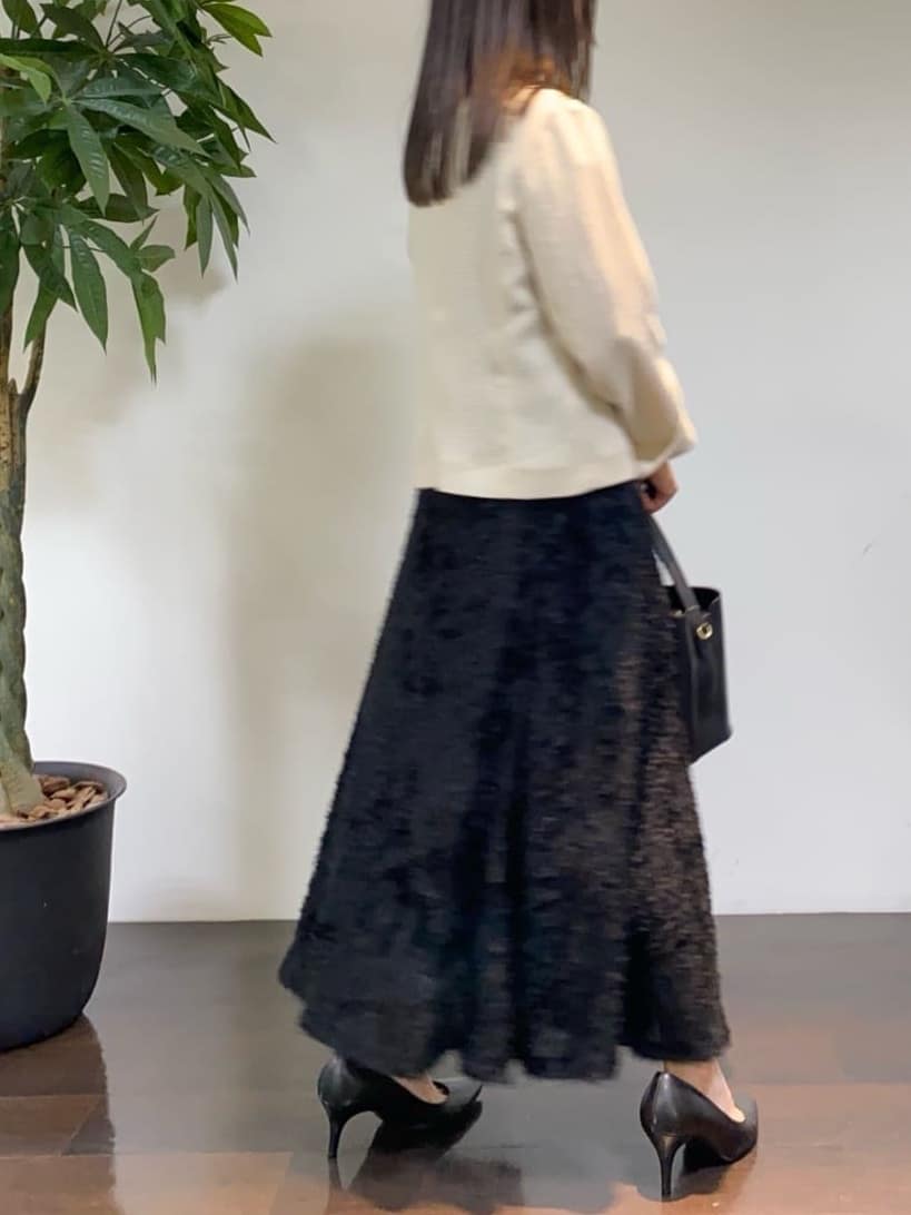 tomoさんの「UNTITLED｜シャイニービーズネックレス」を使ったコーディネート