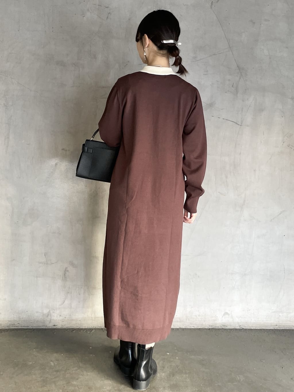 tomokoさんの「OPAQUE.CLIP｜配色ポロ衿ニットワンピース【洗濯機OK】」を使ったコーディネート