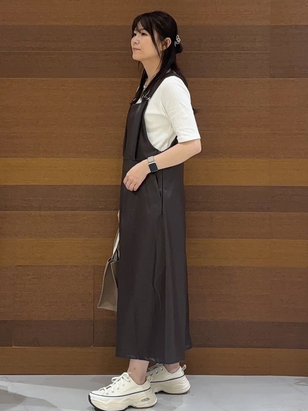 まみさんの「OPAQUE.CLIP｜汗染み防止 ボートネックリブカットソー【洗濯機洗い可／抗ピル】」を使ったコーディネート