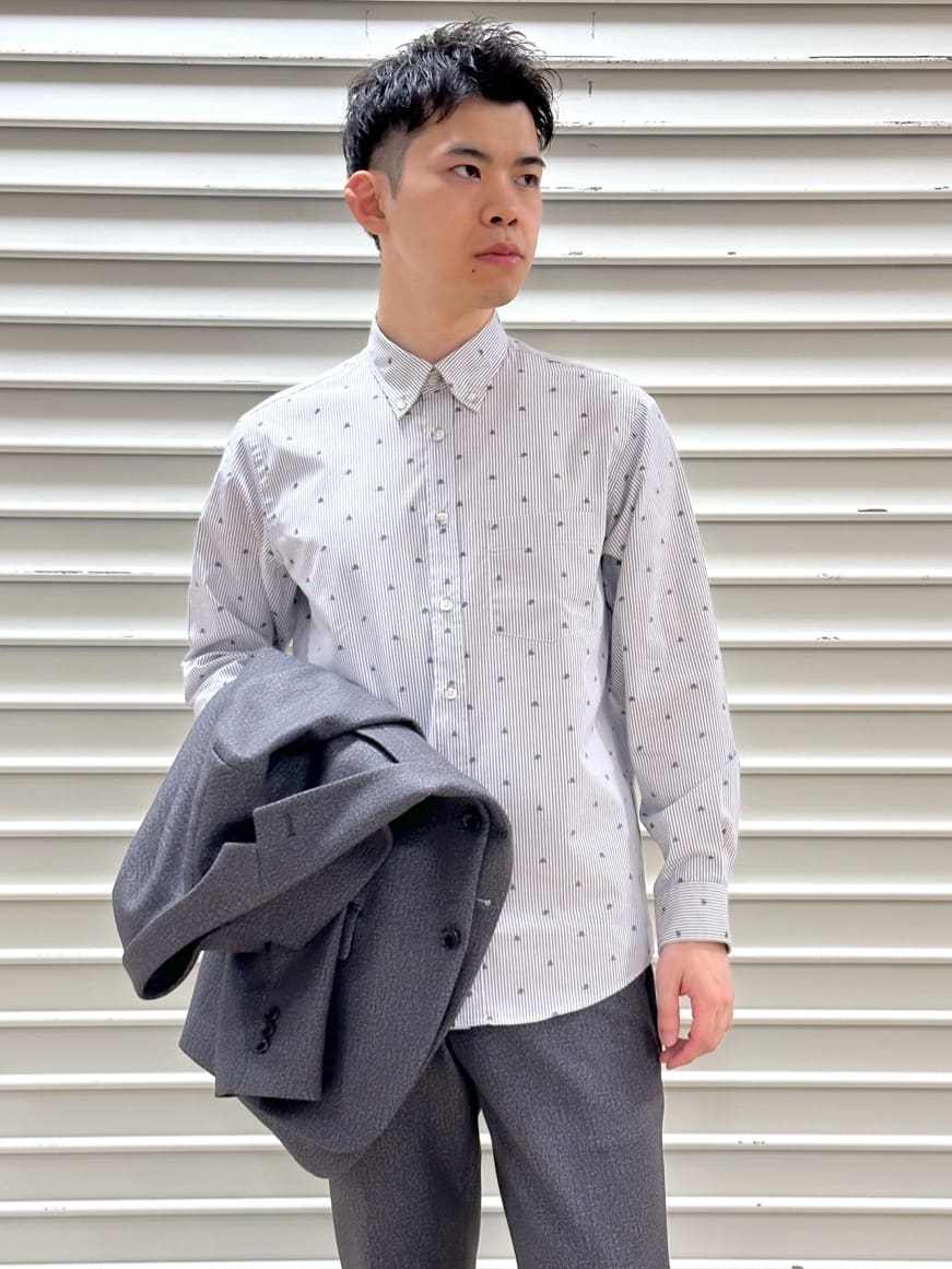 イッシーさんの「TAKEO KIKUCHI｜【DOWN FABRIC】ダウンファブリック ドレスパンツ / セットアップ対応」を使ったコーディネート