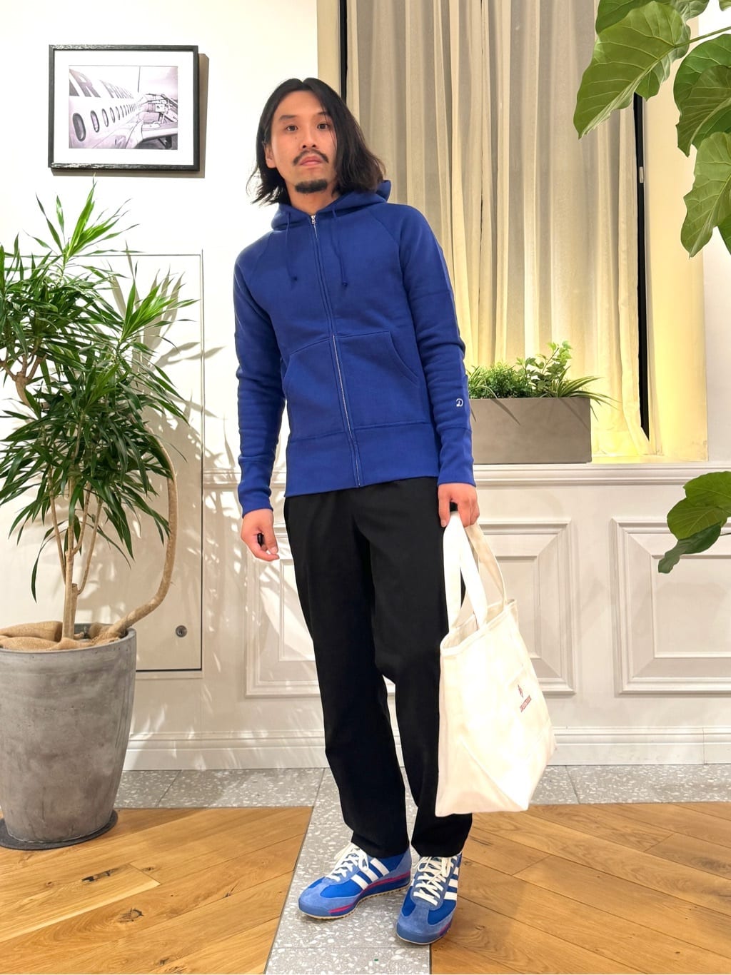 kawarataniさんの「DRESSTERIOR｜【ベストセラー】デキシー吊裏毛ジップアップパーカ」を使ったコーディネート