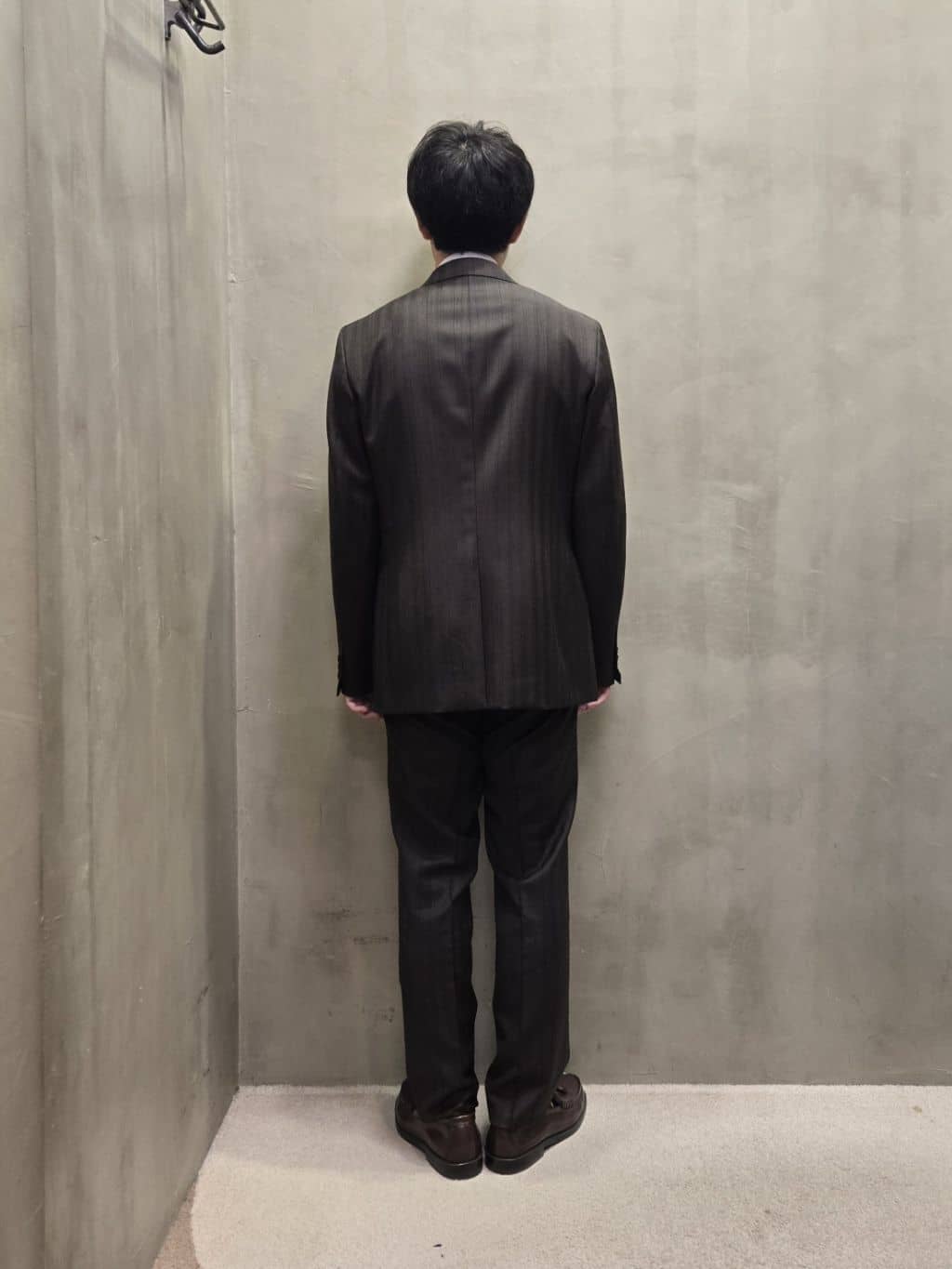 白木駆さんの「TAKEO KIKUCHI｜【Made in JAPAN】市松紋 ドレスシャツ」を使ったコーディネート