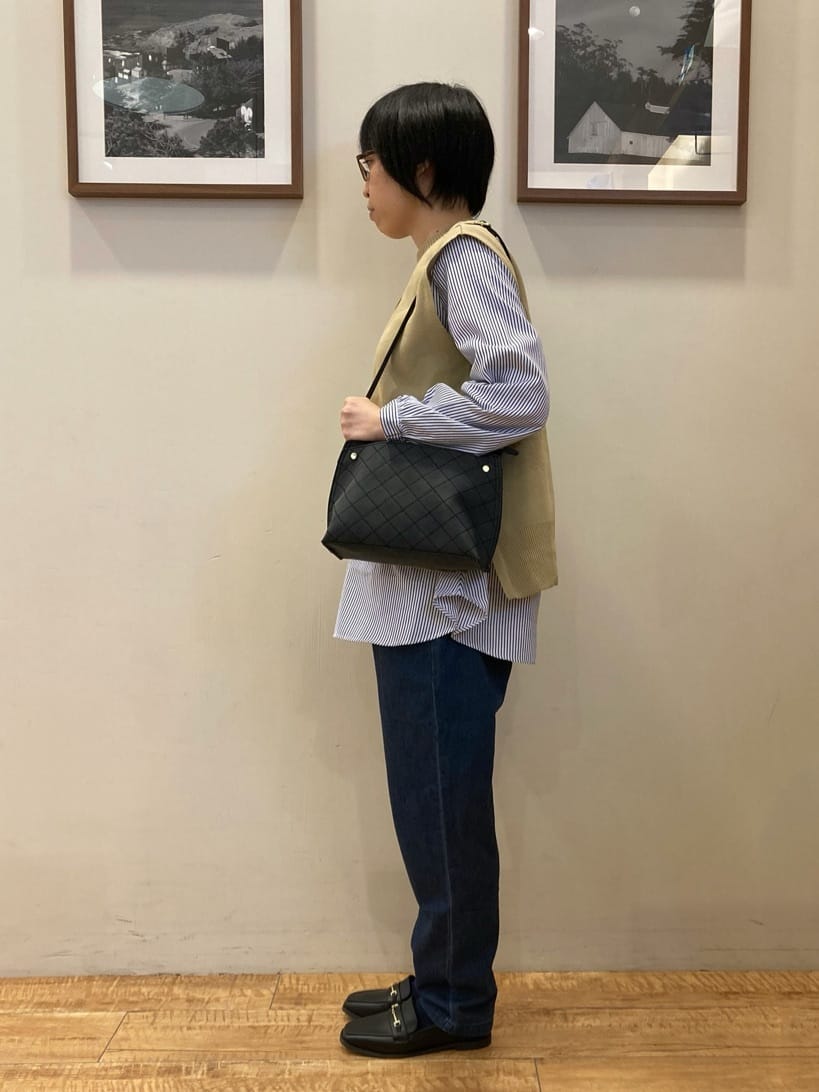 ruさんの「SHOO･LA･RUE｜【S-LL/2点セット】着回し自在 ニットベスト＋フレアブラウス」を使ったコーディネート
