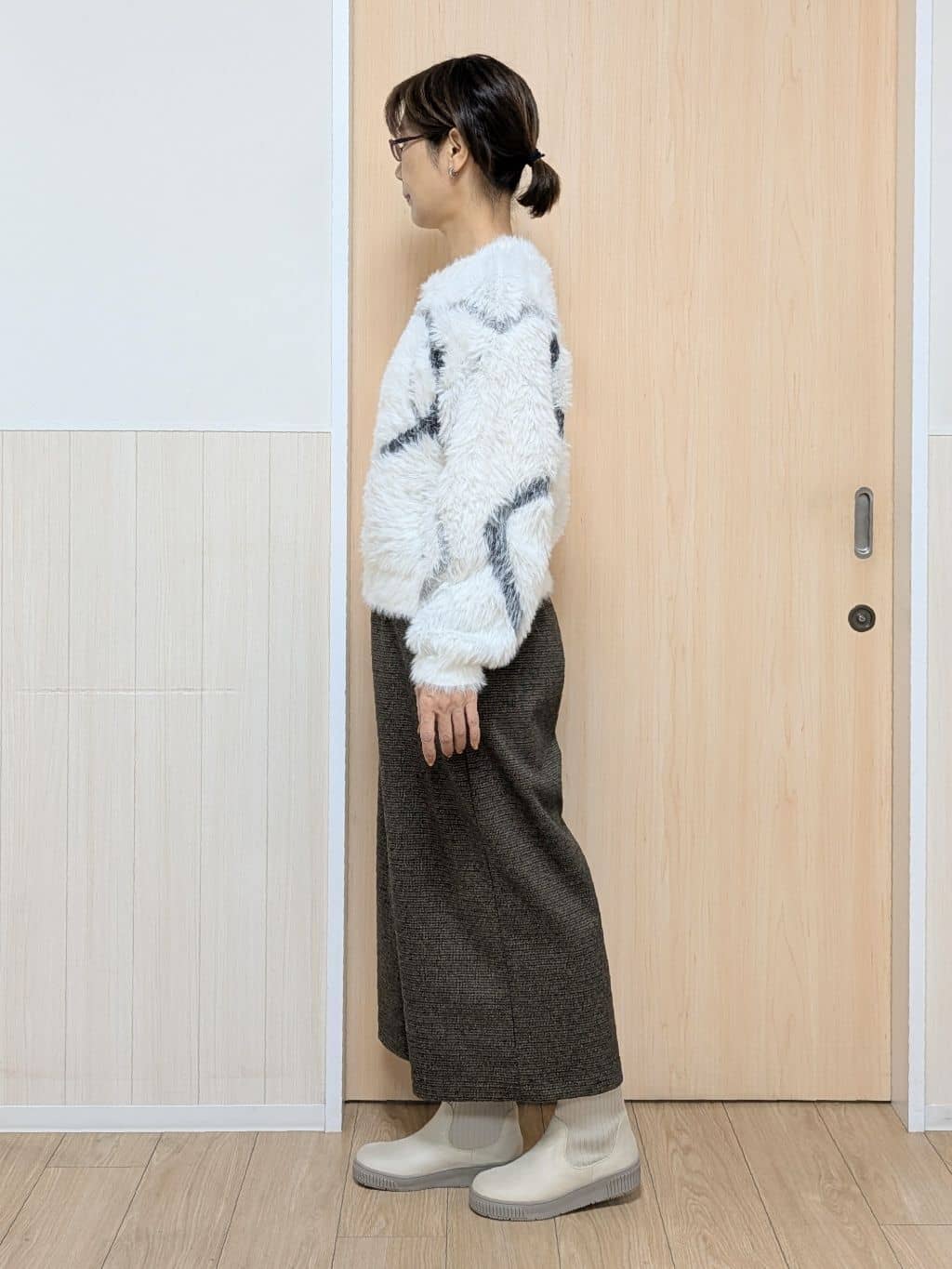 YuAさんの「SHOO･LA･RUE｜【選べる4柄】ふわふわ ロングフェザーニット」を使ったコーディネート
