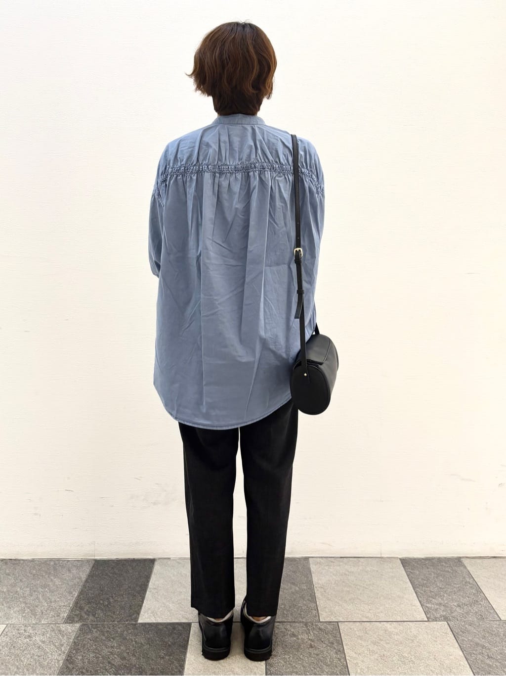 Haruさんの「Dessin｜【ウエストゴム・洗える】コンフォートテーパードパンツ」を使ったコーディネート