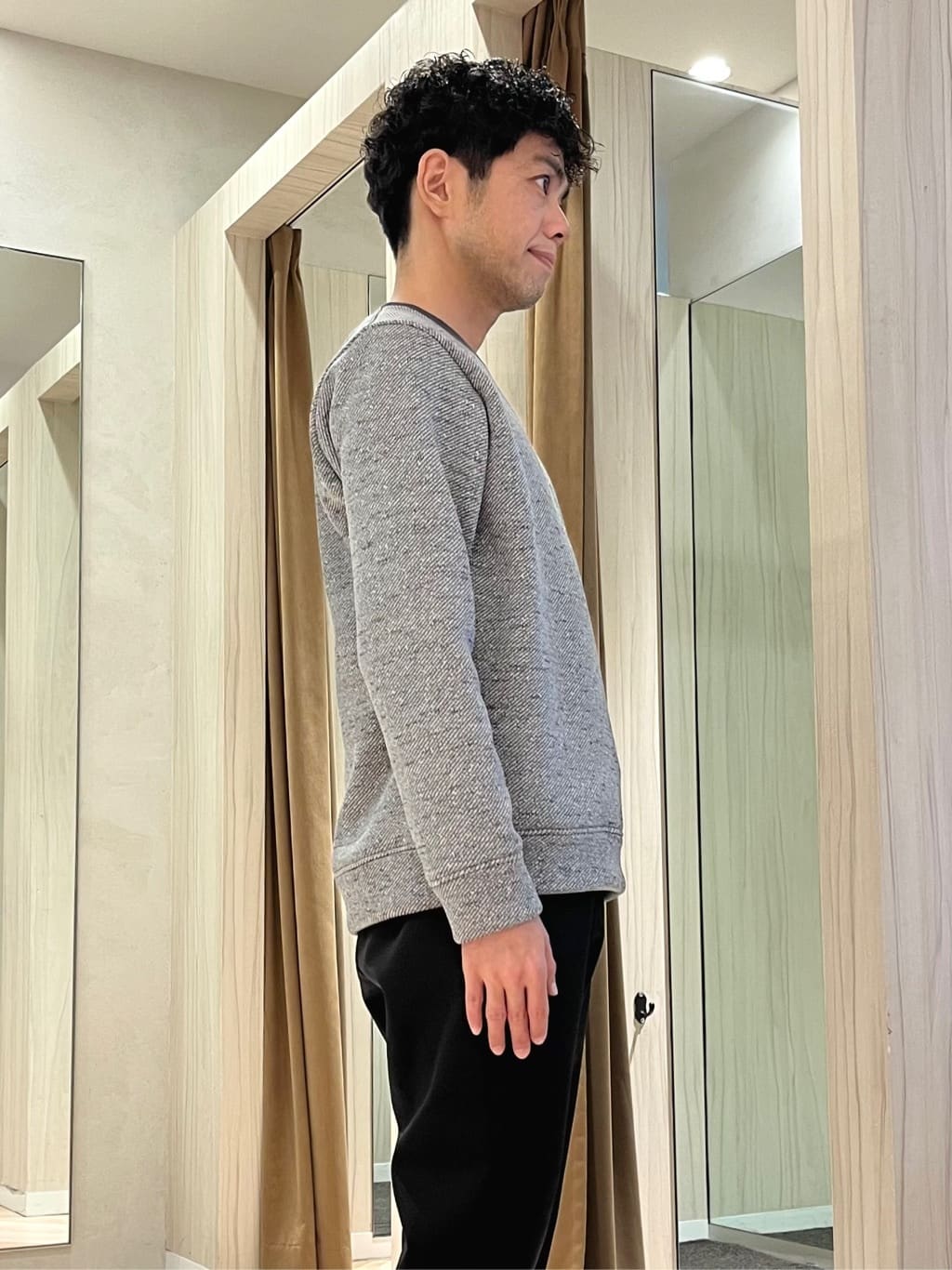 URAさんの「TAKEO KIKUCHI｜セーターフリース プルオーバー」を使ったコーディネート