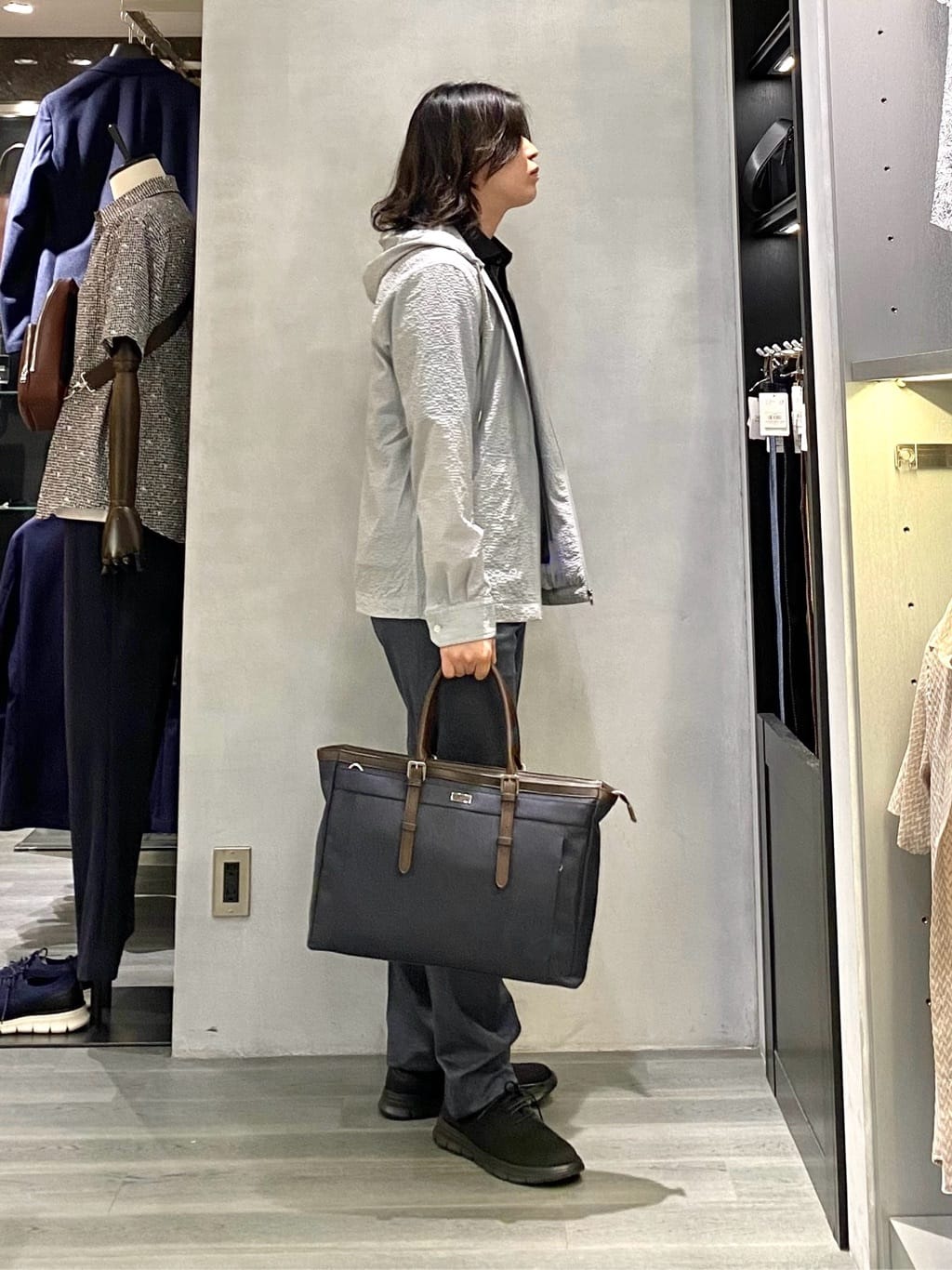 nishiさんの「TAKEO KIKUCHI｜【抗菌防臭／9色5サイズ展開】ハニカムメランジ ポロシャツ」を使ったコーディネート