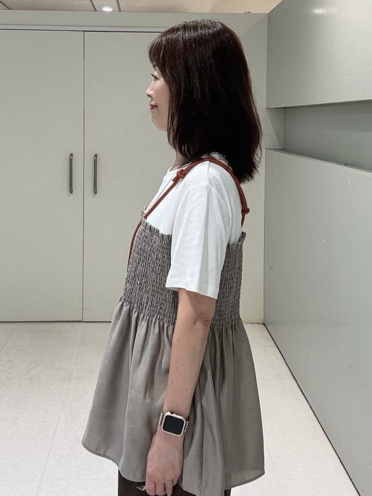 makiさんの「UNTITLED｜【コットン100/洗える/Tシャツ】シャーリングドッキングペプラム」を使ったコーディネート