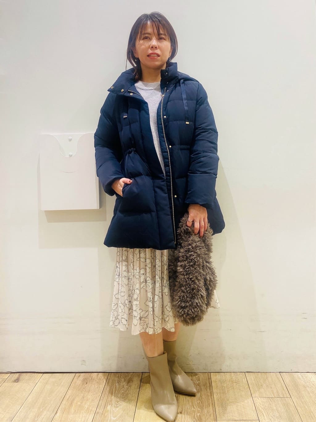 YUKOさんの「index｜KAWADAダウンドロストミドルコート【撥水／洗濯機OK／2WAY／静電気防止裏地】《XS～3L》」を使ったコーディネート