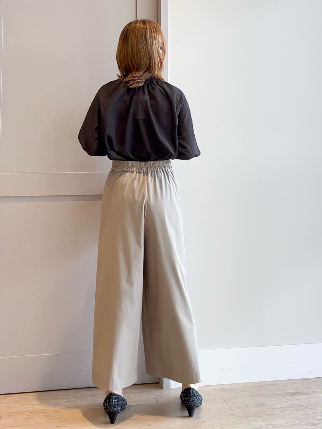 yamakoさんの「grove｜サマーハイパーストレッチワイドパンツ」を使ったコーディネート