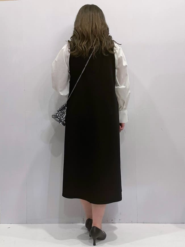momoさんの「OPAQUE.CLIP｜【抗菌防臭加工/7cmヒール】ベーシックパンプス/通勤対応」を使ったコーディネート