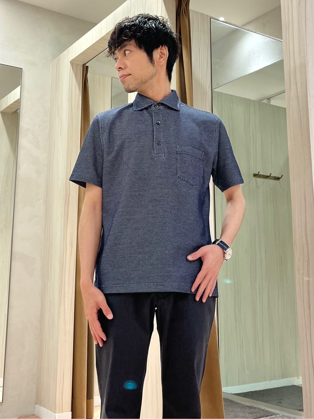 URAさんの「TAKEO KIKUCHI｜【抗菌防臭／9色5サイズ展開】ハニカムメランジ ポロシャツ」を使ったコーディネート