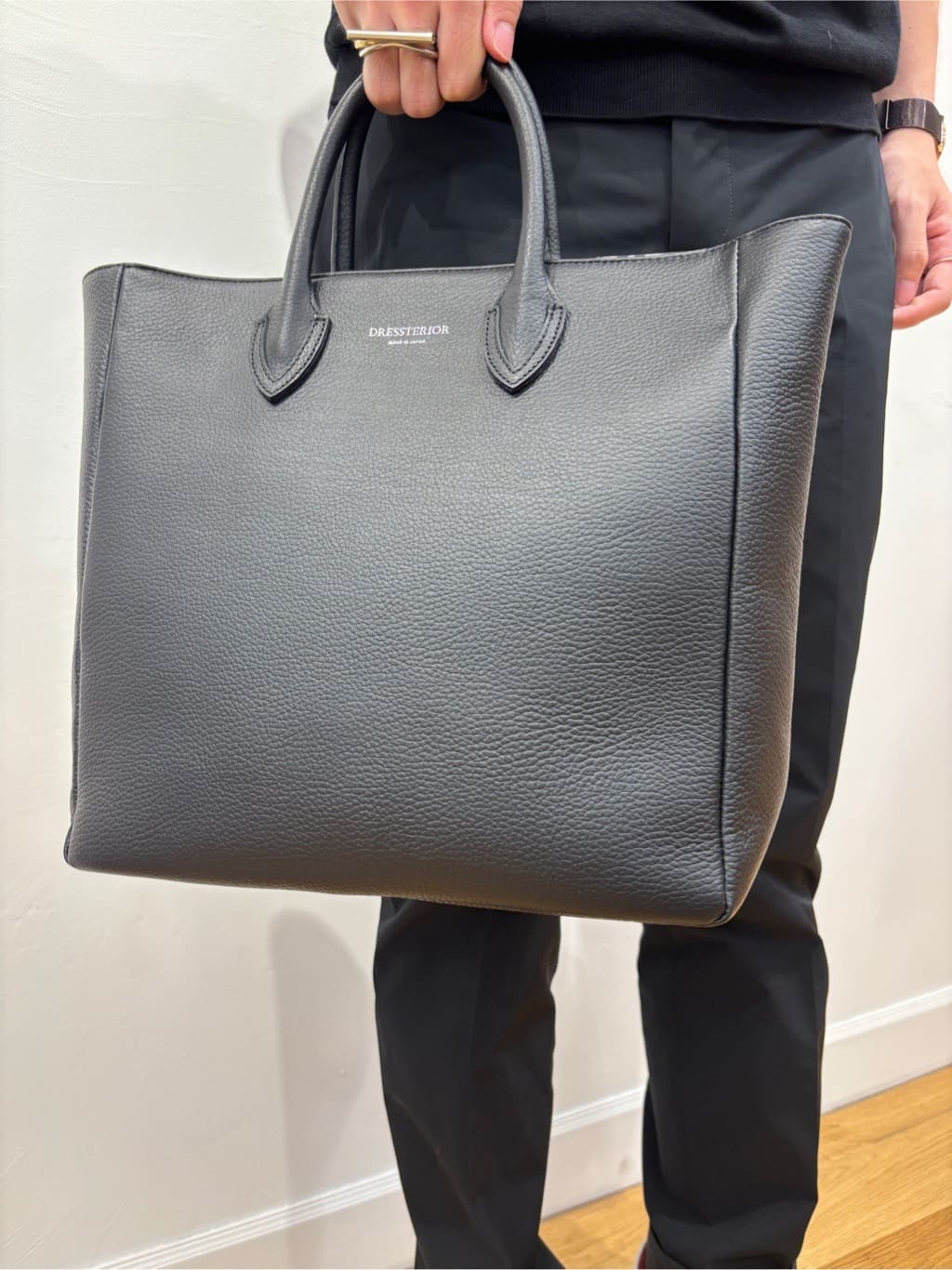 ABEさんの「DRESSTERIOR｜」を使ったコーディネート