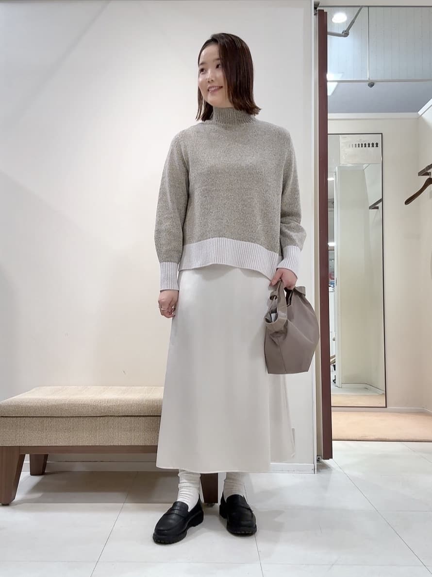 YUIさんの「UNTITLED｜【8色展開/洗える】ウールカシミヤ ハイネックニット」を使ったコーディネート