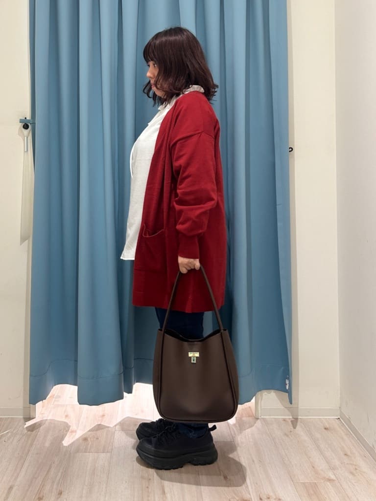 くーさんの「SHOO･LA･RUE｜【S-LL/洗濯後しわになりにくい/吸水速乾/UV】大人フェミニンな装いに 襟フリルブラウス」を使ったコーディネート