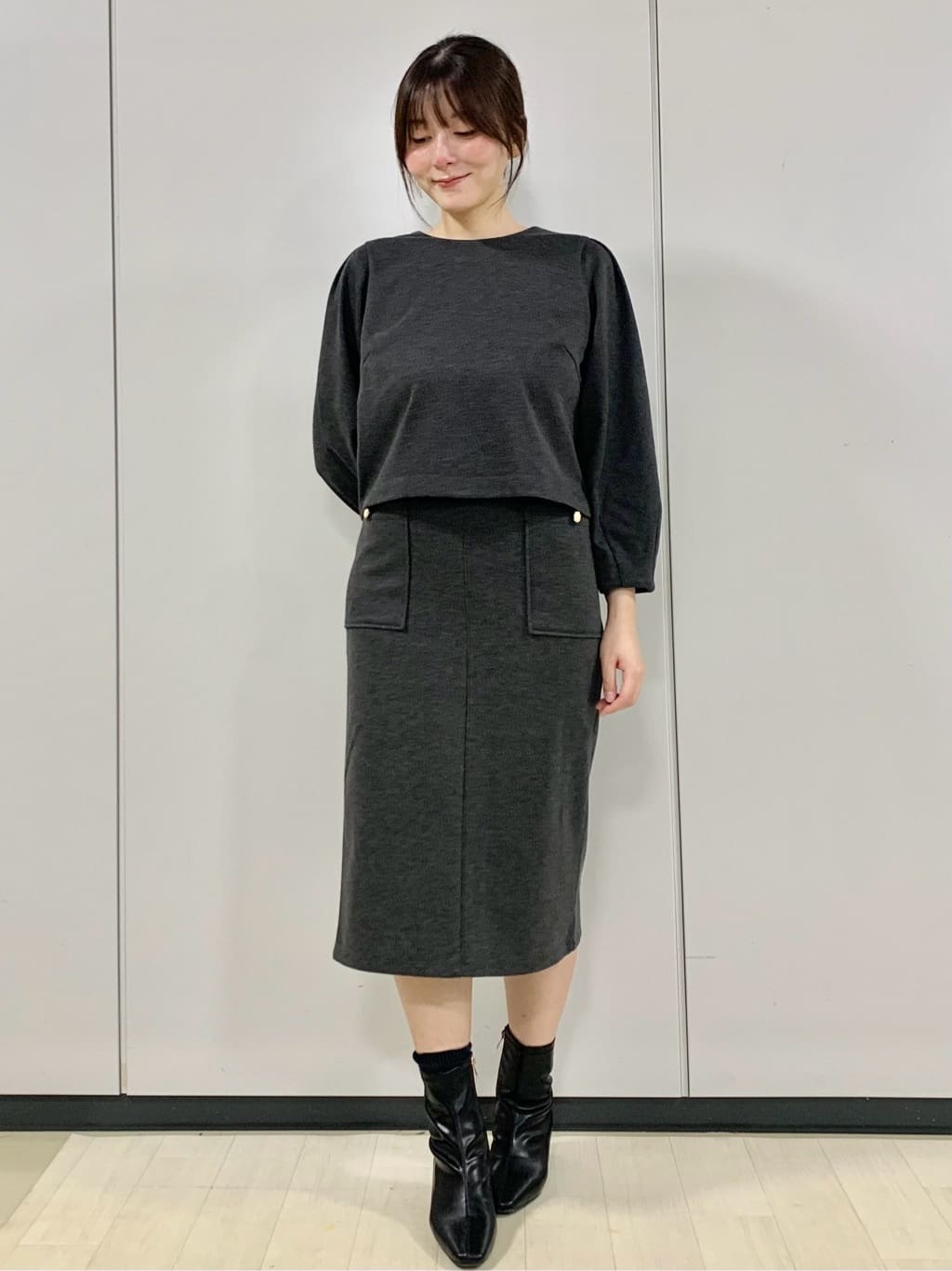 kasumiさんの「index｜コンパクトパフトップス【洗濯機OK／抗ピル／ストレッチ】」を使ったコーディネート