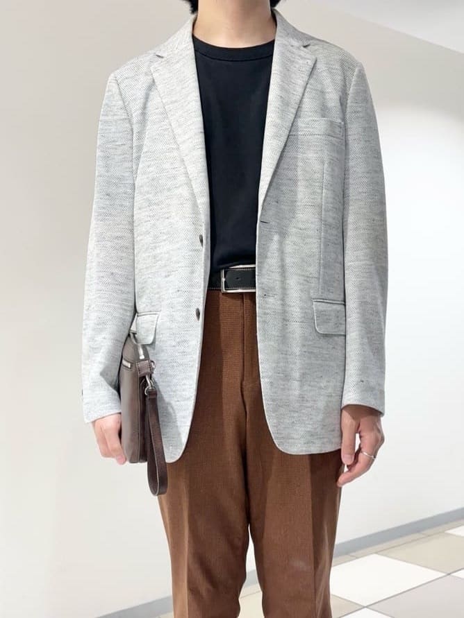 及川さんの「TAKEO KIKUCHI｜【尾州織】リネンブレンド メッシュ ジャケット」を使ったコーディネート