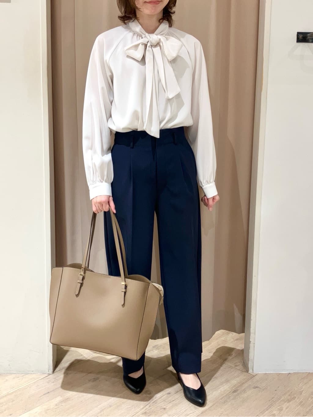 kimiさんの「grove｜【人間工学】つつまれフィットパンプス【入卒対応可】」を使ったコーディネート