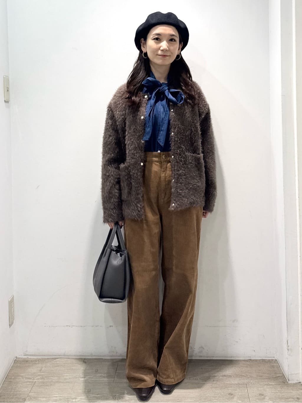 yuicciさんの「OPAQUE.CLIP｜コーデュロイワイドパンツ【洗濯機OK】」を使ったコーディネート