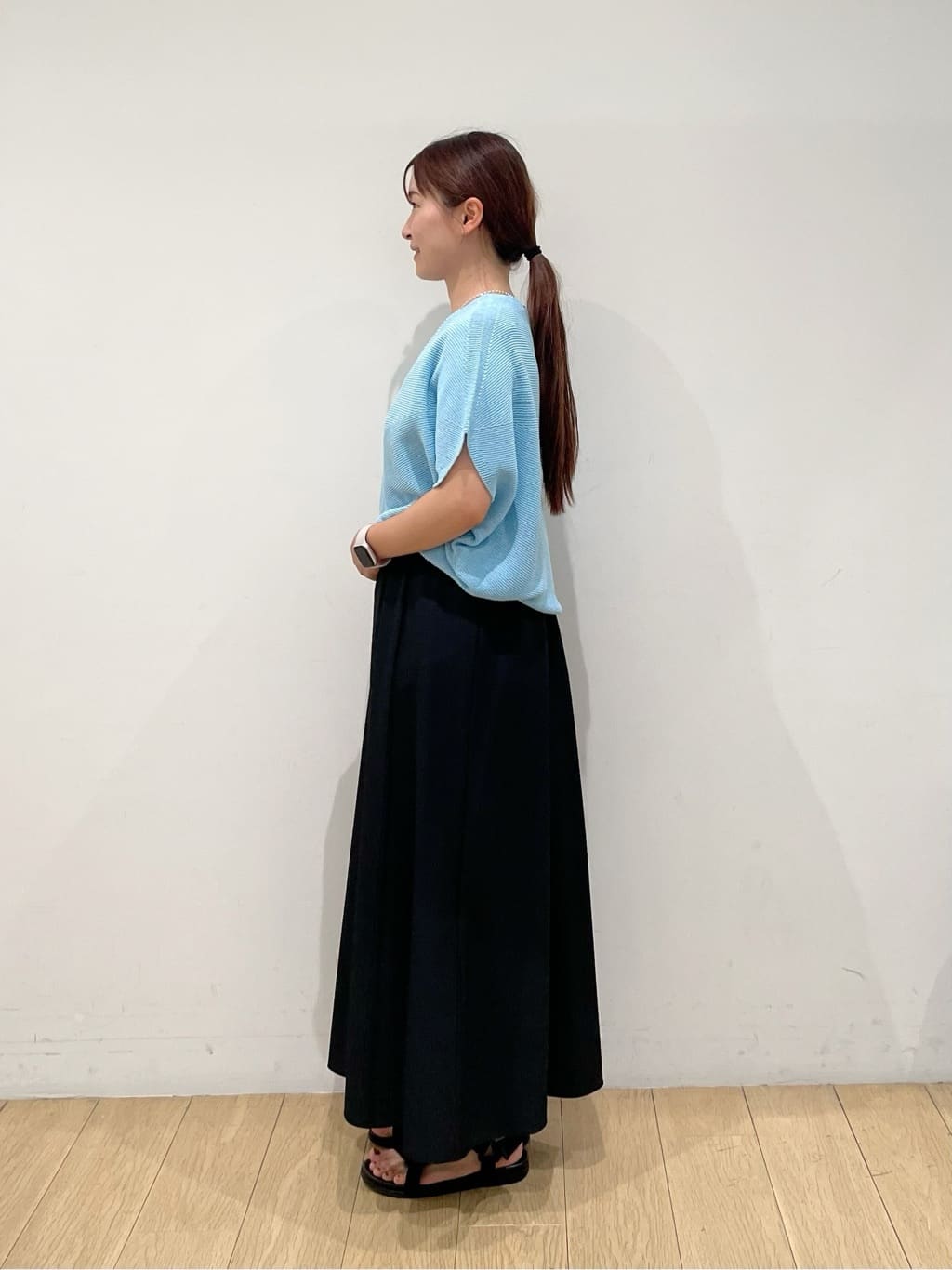 maiさんの「INDIVI｜【洗える／清涼感】コクーンシルエットニット」を使ったコーディネート