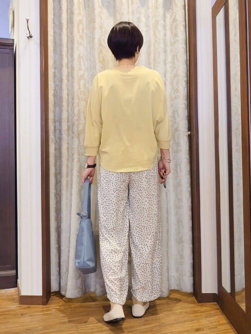 ERIKOさんの「SHOO･LA･RUE｜【プレゼントにも】毎日持ちたい ポケット切り換えショルダーバッグ」を使ったコーディネート
