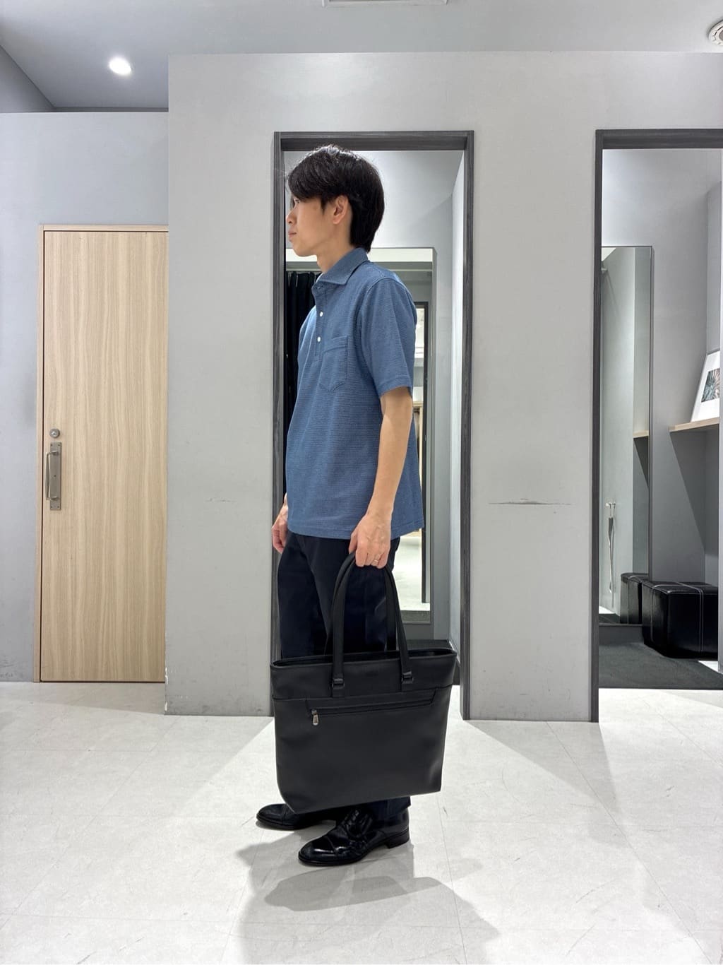 わいずみさんの「TAKEO KIKUCHI｜【抗菌防臭／9色5サイズ展開】ハニカムメランジ ポロシャツ」を使ったコーディネート