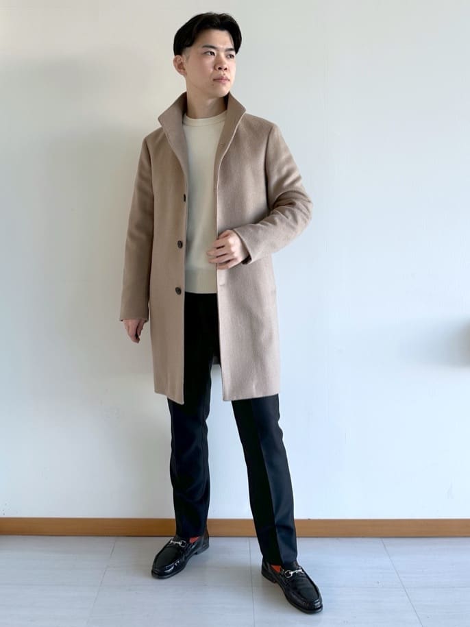 イッシーさんの「TAKEO KIKUCHI｜【ウールカシミヤブレンド】ビーバー調 スタンドカラー コート」を使ったコーディネート