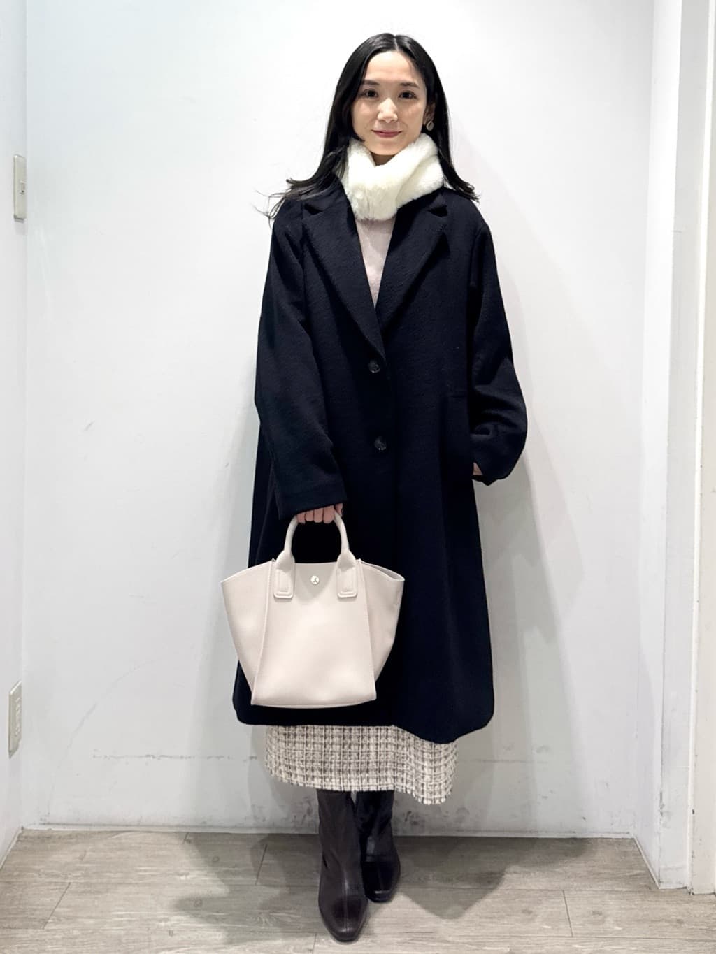 yuicciさんの「OPAQUE.CLIP｜リラクシークルーネックニット【洗濯機OK】」を使ったコーディネート