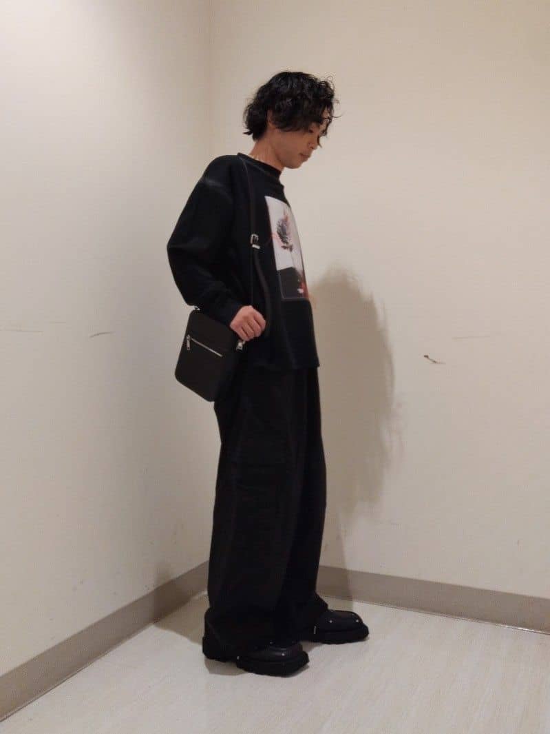 NAKANOさんの「tk.TAKEO KIKUCHI｜バギーバレルカーゴパンツ」を使ったコーディネート
