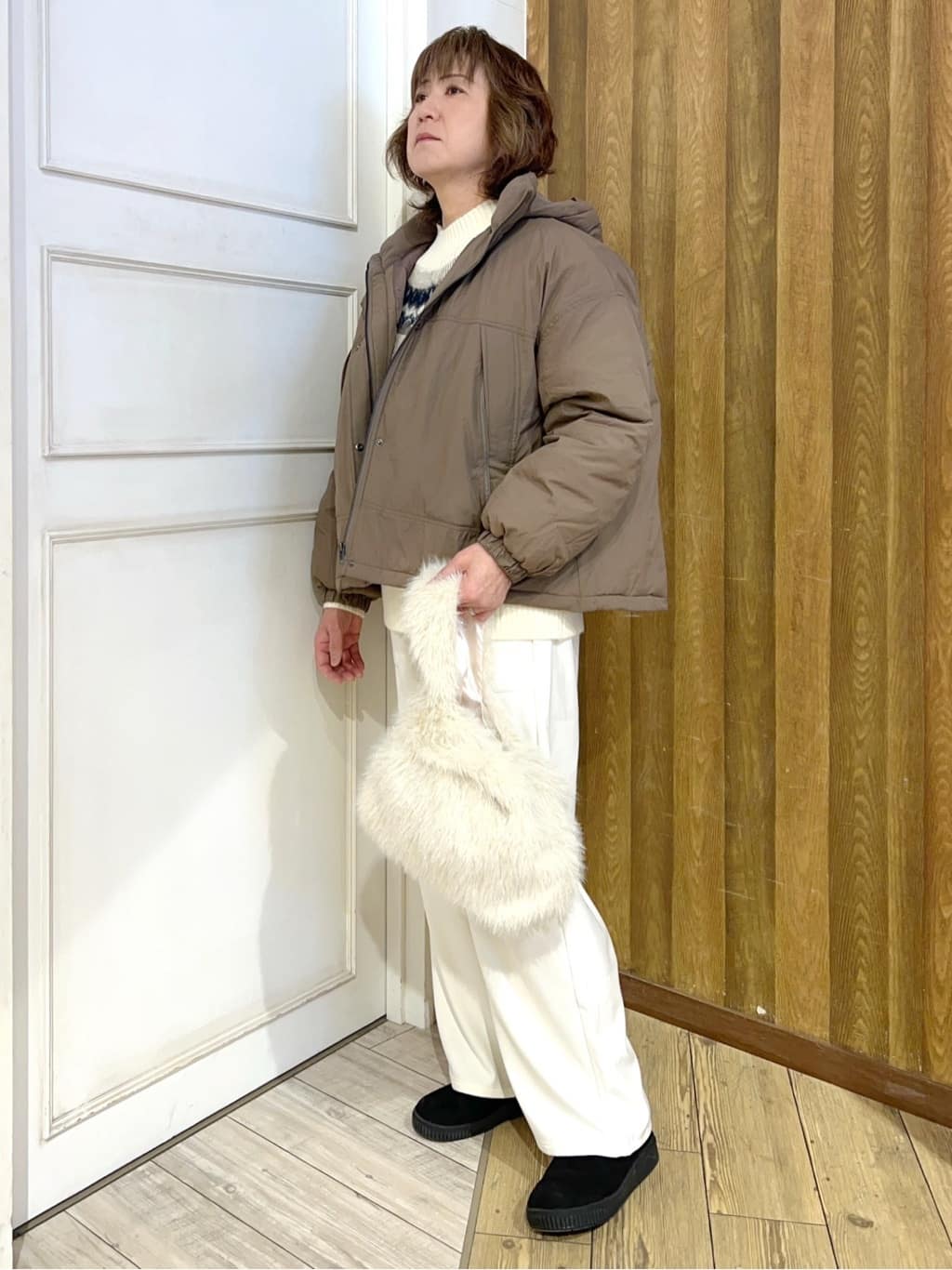 yuriyuriさんの「SHOO･LA･RUE｜【撥水/あったか】たっぷり着られる 中綿モンスターショートコート」を使ったコーディネート