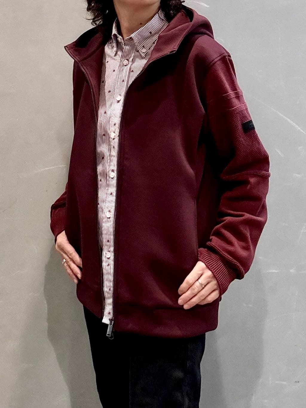 のぐみさんの「TAKEO KIKUCHI｜ハットモチーフ ジャカード ストライプ シャツ」を使ったコーディネート