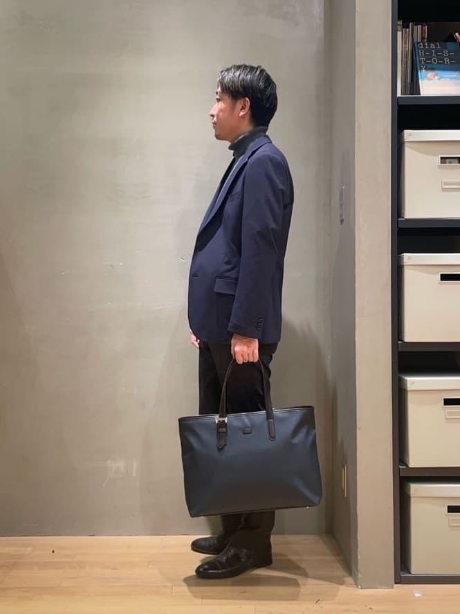 IMAIさんの「TAKEO KIKUCHI｜コーデュラ（R） コーティング トートバッグ」を使ったコーディネート