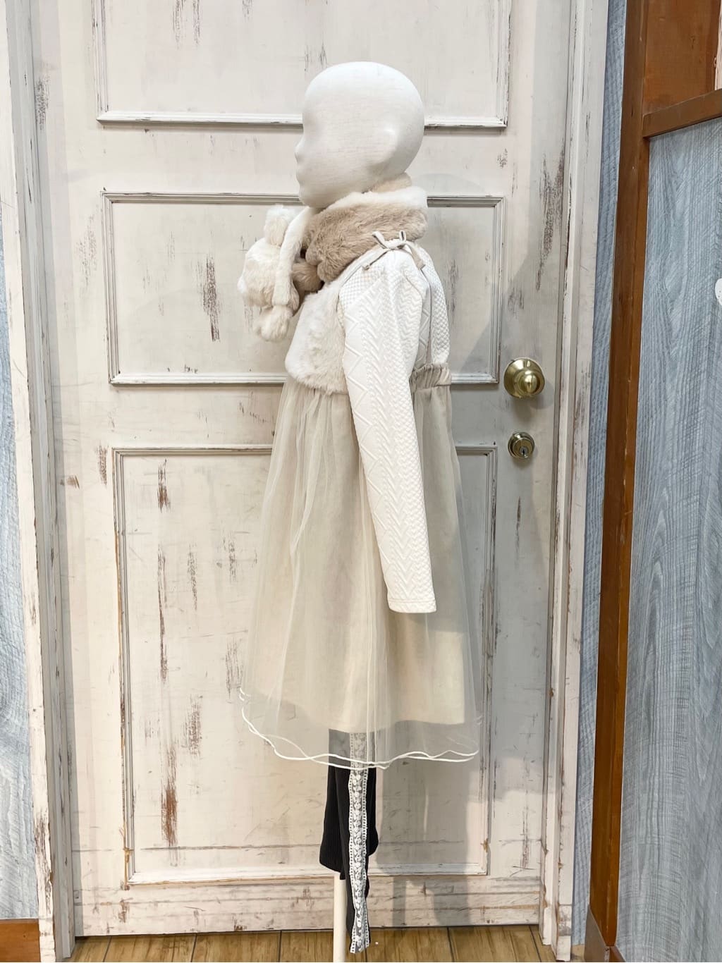 なつさんの「SHOO･LA･RUE｜【100-150cm】サイドレースリブレギンス」を使ったコーディネート